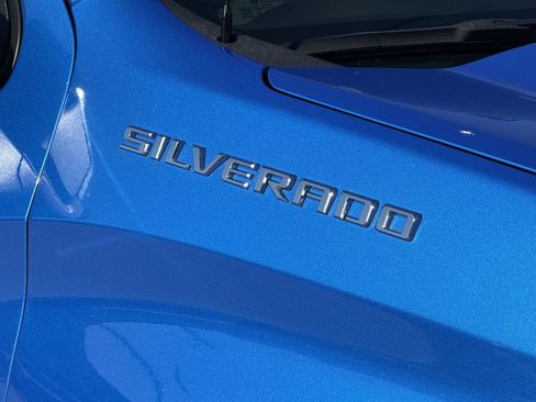 Used 2025 Chevrolet Silverado 1500 LT RWD image 8