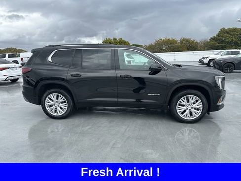 Used 2024 GMC Acadia Elevation image 17