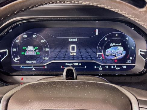 Certified 2024 GMC Yukon Denali w/ Advanced Technology Package RWD image 13