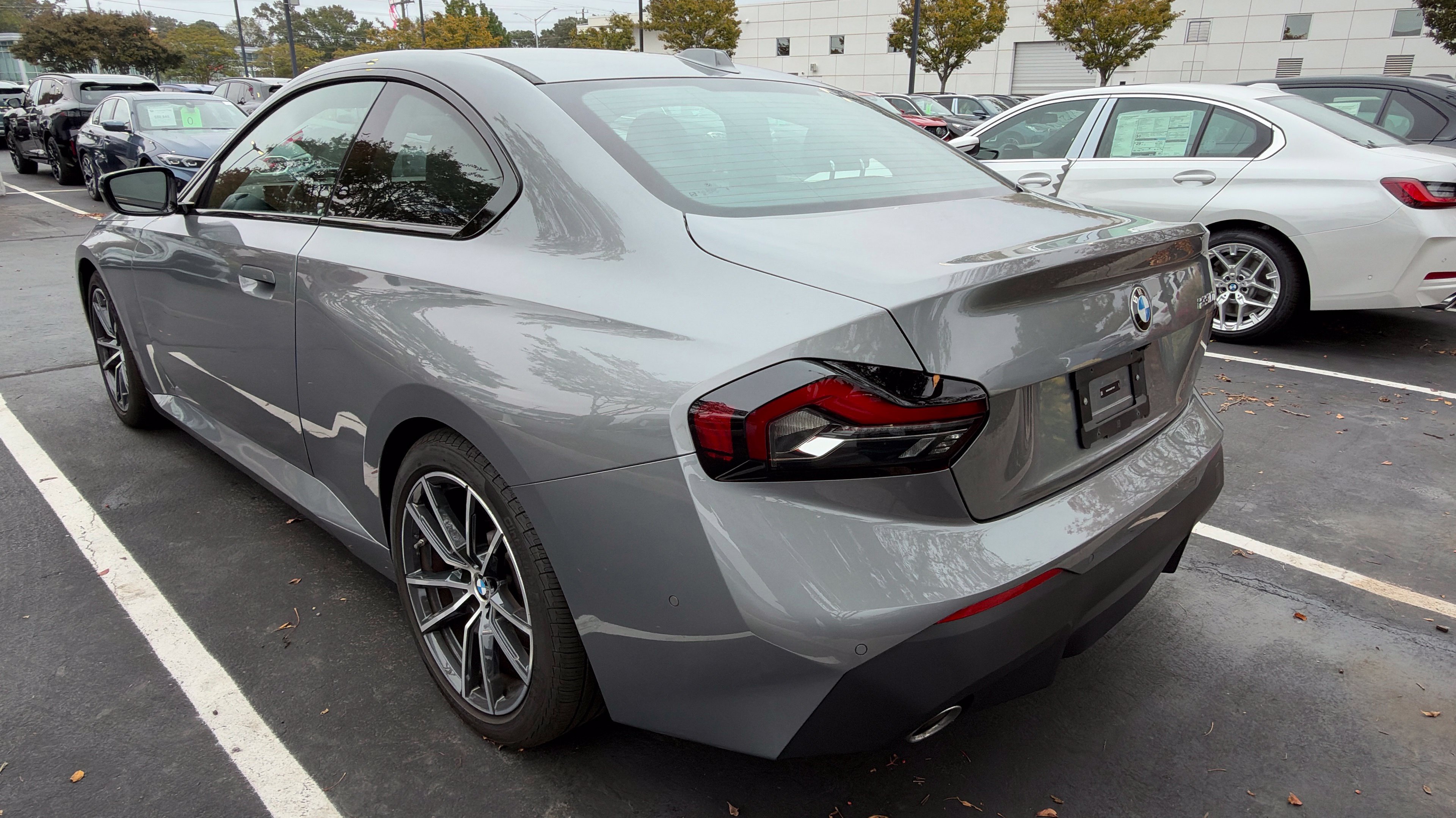Used 2025 BMW 230i Coupe RWD image 11