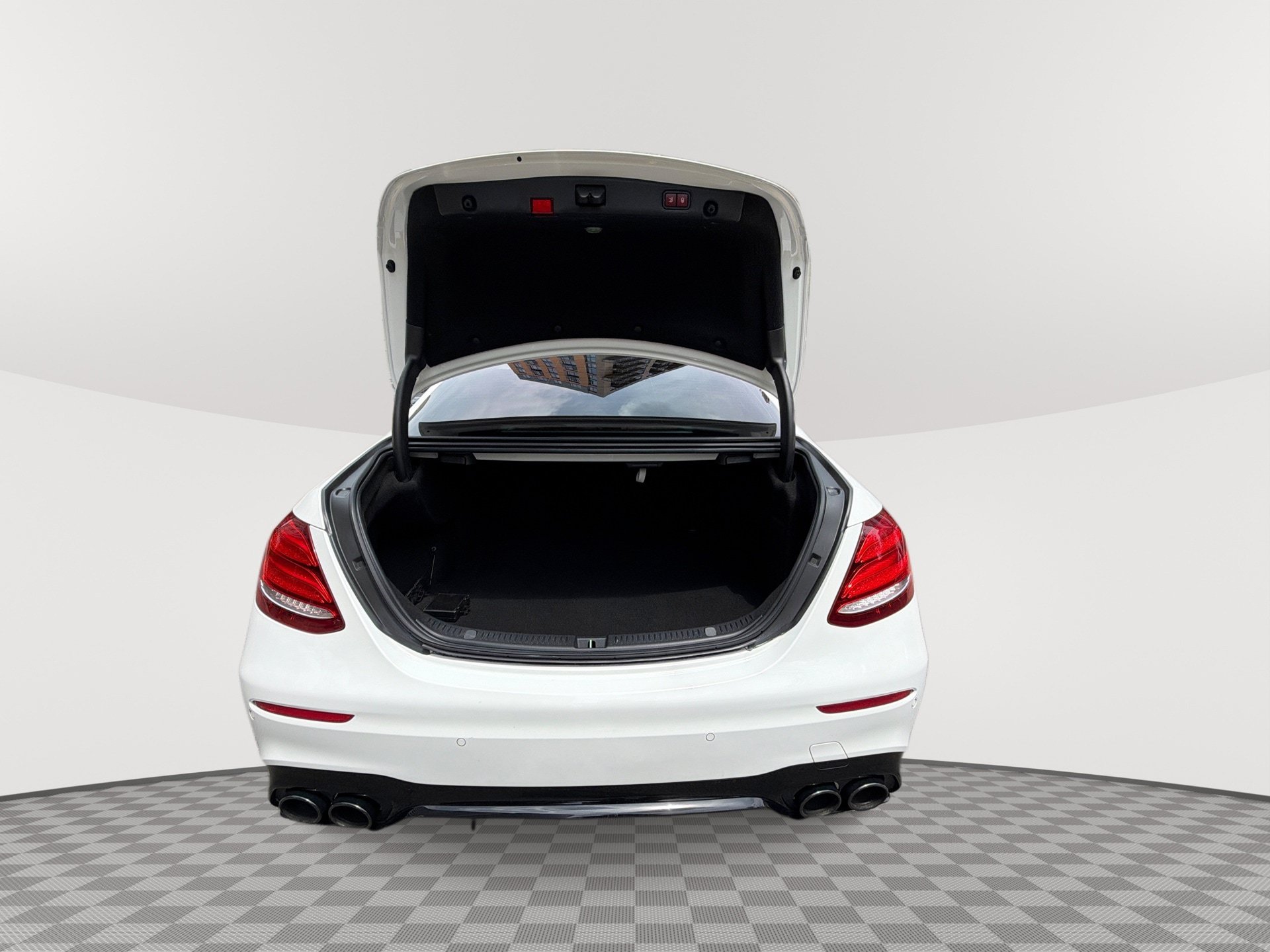 Used 2020 Mercedes-Benz E 53 AMG 4MATIC Sedan image 21