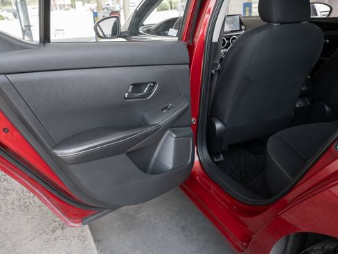 Used 2024 Nissan Sentra SV FWD image 36