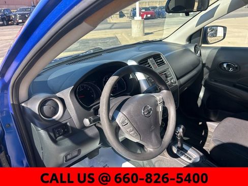 Used 2017 Nissan Versa SV image 10