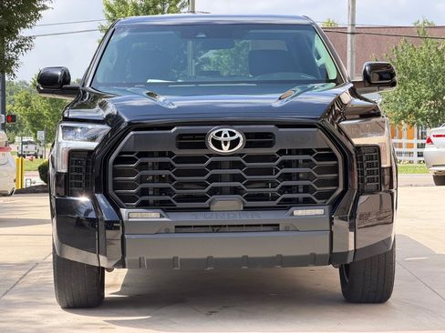 Used 2023 Toyota Tundra SR5 w/ TRD Sport Package AWD/4WD image 4