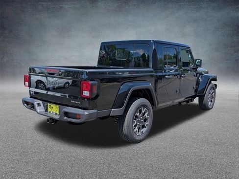 New 2026 Jeep Gladiator Sport AWD/4WD image 4