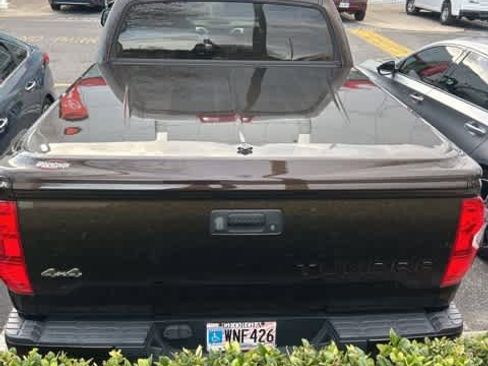 Used 2019 Toyota Tundra 1794 Edition image 9