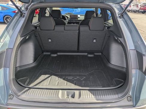 Used 2024 Honda HR-V Sport image 12