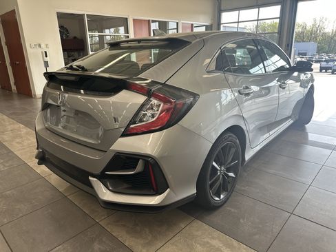 Used 2021 Honda Civic EX image 9