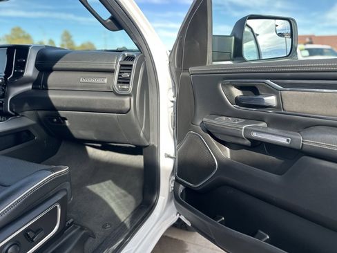 Used 2024 RAM 1500 Laramie image 9