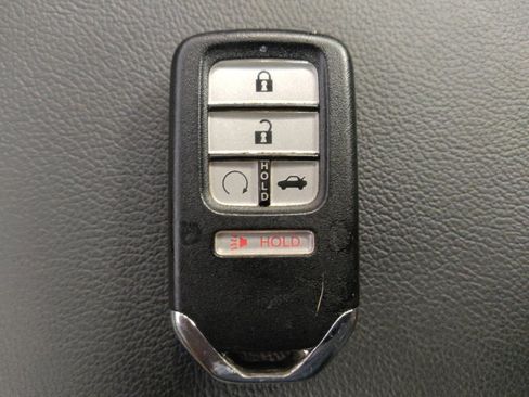 Used 2021 Honda Accord EX-L image 32