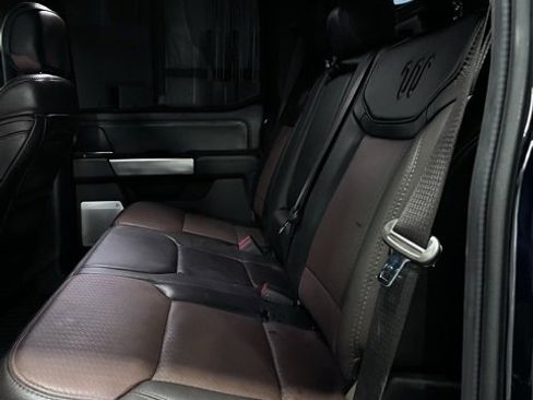 Used 2025 Ford F250 King Ranch w/ FX4 Off-Road Package image 12