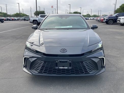 New 2026 Toyota Camry SE image 2