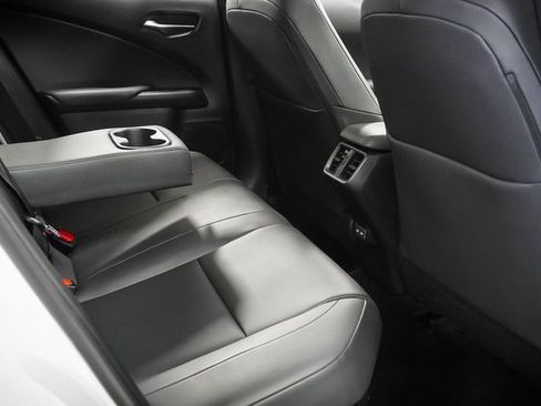 Certified 2024 Lexus UX 250h FWD image 24