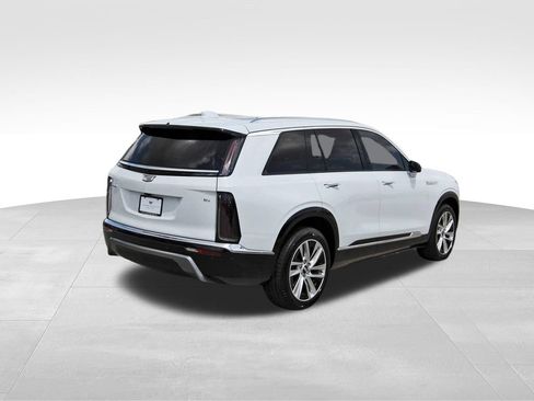 New 2027 Cadillac Vistiq Luxury AWD/4WD image 4