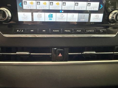 Used 2023 Mitsubishi Outlander SE AWD/4WD image 47