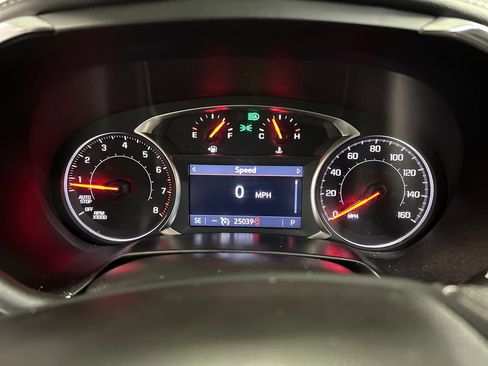 Used 2025 Chevrolet Blazer LT FWD image 16