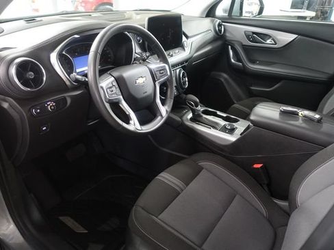 Used 2024 Chevrolet Blazer LT w/ Convenience Package FWD image 10