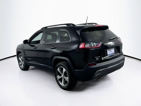 Used 2022 Jeep Cherokee Limited image 7