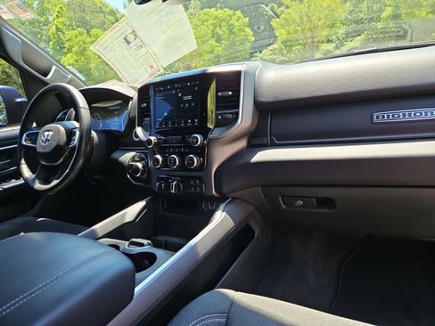 Used 2022 RAM 1500 Big Horn AWD/4WD image 16