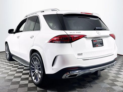 Used 2022 Mercedes-Benz GLE 350 4MATIC image 5