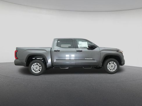 New 2025 Toyota Tundra SR5 image 27