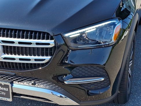 Certified 2026 Mercedes-Benz GLE 350 4MATIC image 9
