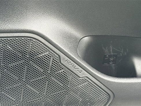 Used 2023 Toyota RAV4 LE image 23