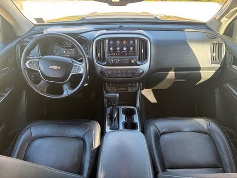 Used 2020 Chevrolet Colorado ZR2 w/ ZR2 Midnight Special Edition image 15