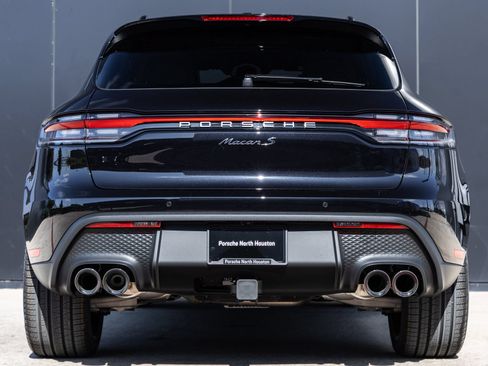 Certified 2026 Porsche Macan S AWD/4WD image 10