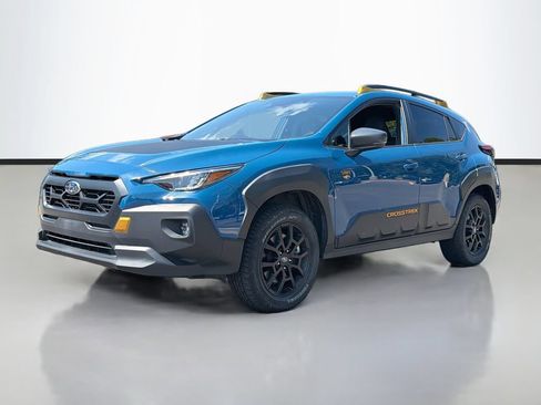 Used 2024 Subaru Crosstrek 2.5i Wilderness AWD/4WD image 2