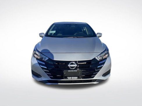 New 2025 Nissan Versa SV w/ Trunk Package image 9