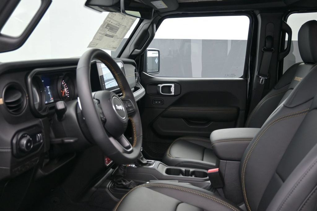 Used 2024 Jeep Wrangler Unlimited Rubicon 392 AWD/4WD image 16