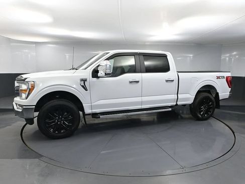 Used 2022 Ford F150 XLT w/ XTR Package AWD/4WD image 11