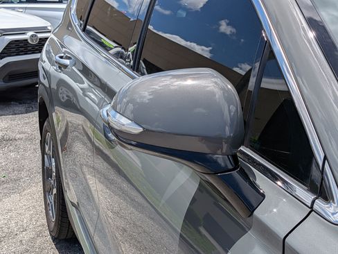 Used 2022 Hyundai Santa Fe Limited image 12