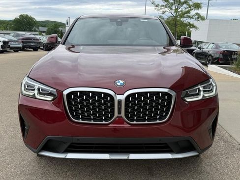 Used 2025 BMW X4 xDrive30i AWD/4WD image 9