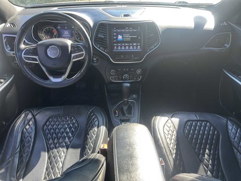 Used 2021 Jeep Cherokee Latitude Lux 80th Anniv w/ Quick Order Package 26U 80TH image 8