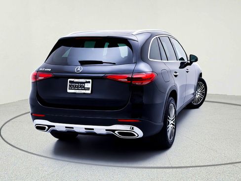 New 2026 Mercedes-Benz GLC 300 image 8