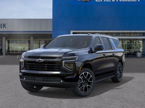 New 2026 Chevrolet Suburban RST w/ Comfort Package AWD/4WD image 6