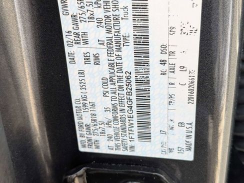 Used 2016 Ford F150 Lariat image 19