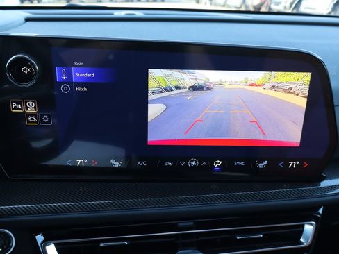 New 2027 Chevrolet Traverse Z71 AWD/4WD image 13