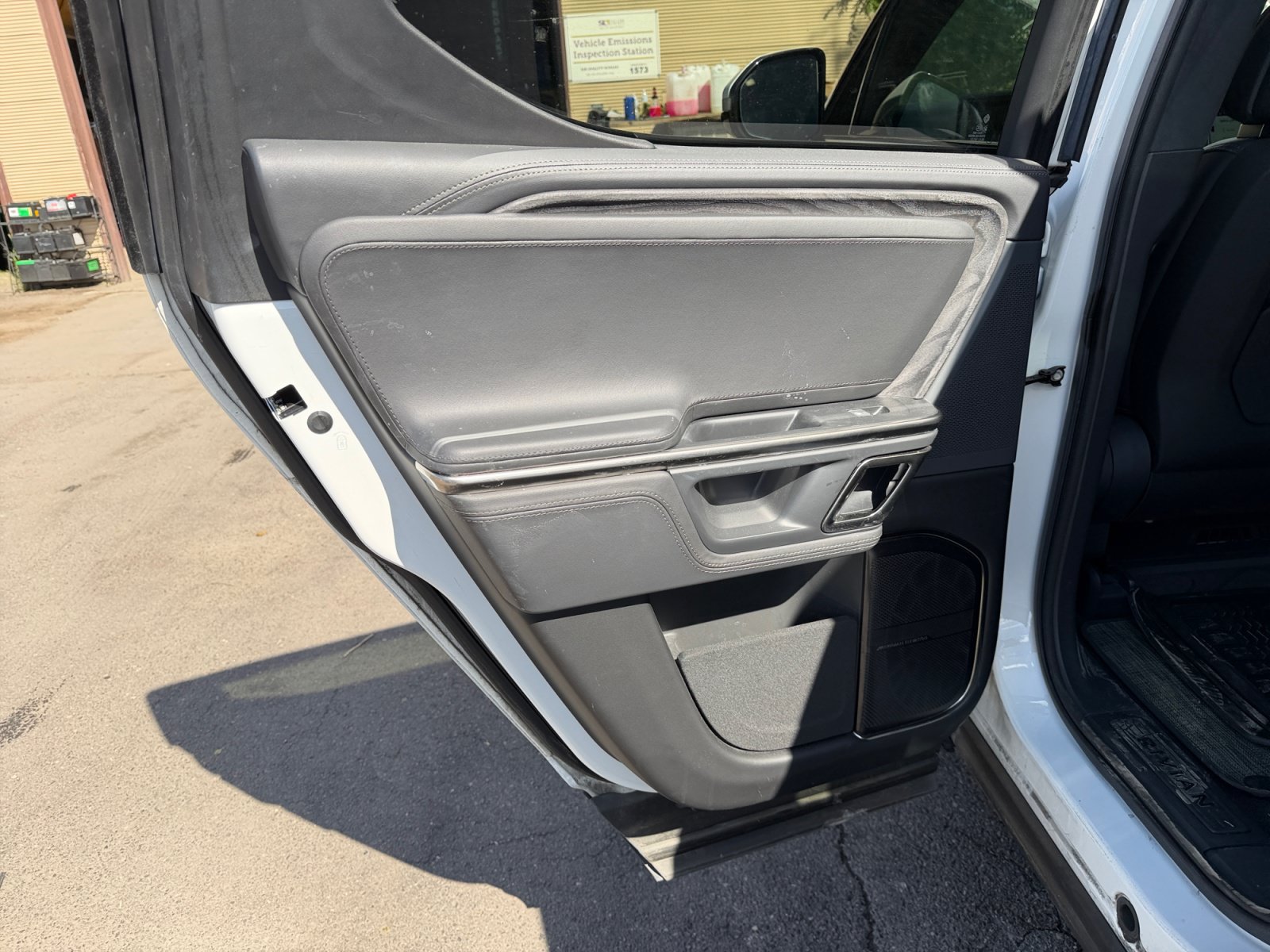 Used 2023 Rivian R1T Adventure Quad AWD/4WD image 32