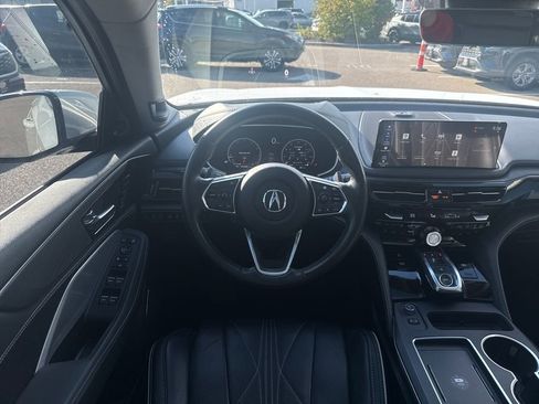 Used 2025 Acura MDX w/ Advance Package image 14
