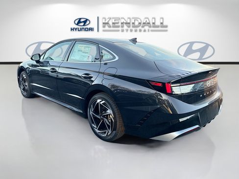 New 2026 Hyundai Sonata SEL FWD image 4