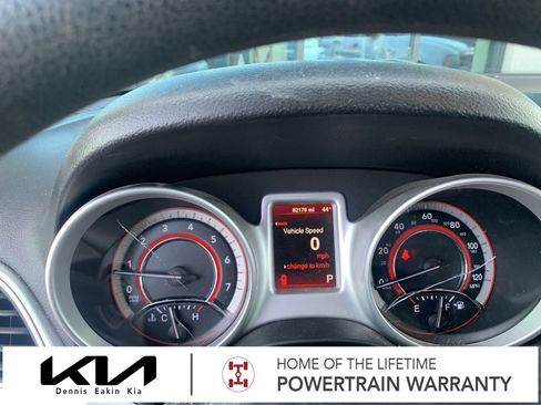 Used 2015 Dodge Journey SXT w/ Flexible Seating Group image 1