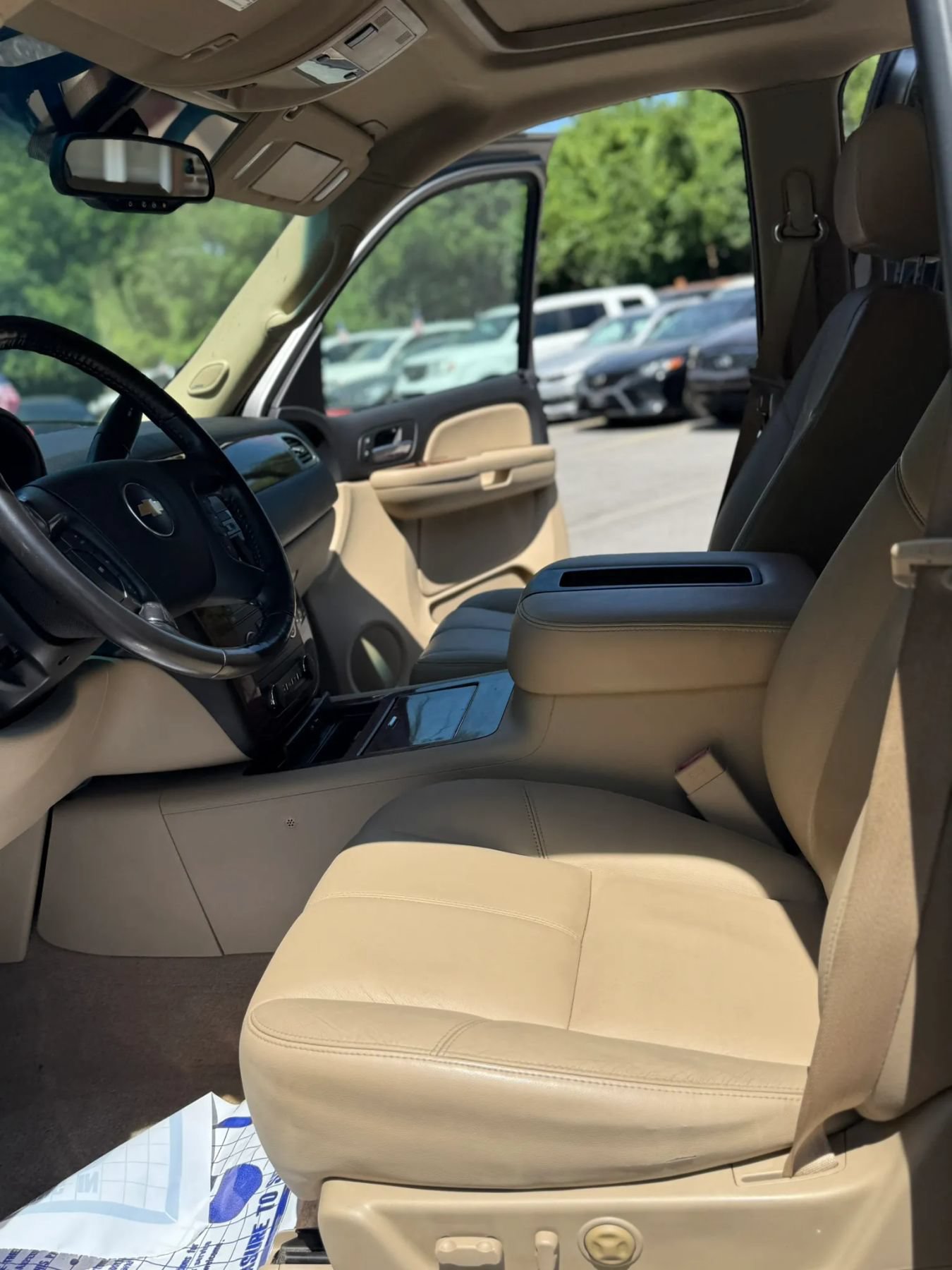 Used 2008 Chevrolet Avalanche LTZ w/ LTZ Preferred Equipment Group AWD/4WD image 6