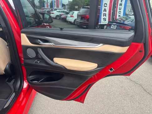 Used 2017 BMW X5 M AWD/4WD image 30