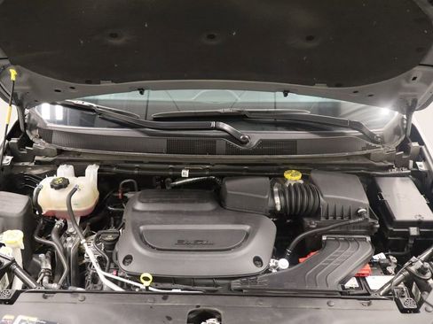 Used 2025 Chrysler Pacifica Limited FWD image 26