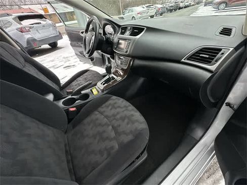 Used 2013 Nissan Sentra SL w/ Premium Pkg image 21