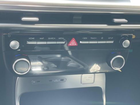 New 2026 Hyundai Ioniq 9 SEL image 10