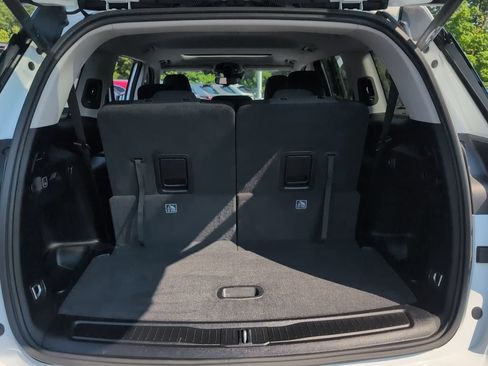 Used 2023 Jeep Grand Cherokee L Laredo w/ Luxury Tech Group I AWD/4WD image 35